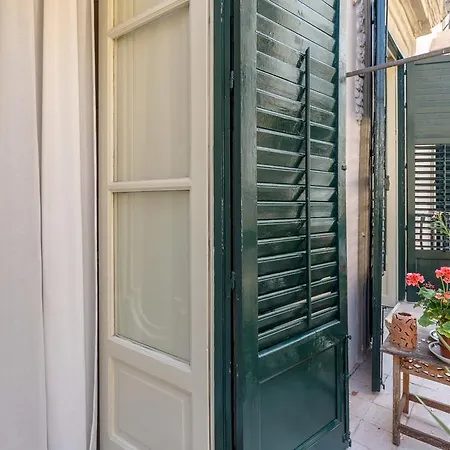 Apartment Casa Degli Affreschi A Palazzo Lungarini