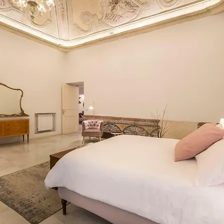 Apartment Casa Degli Affreschi A Palazzo Lungarini *